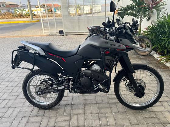 YAMAHA XTZ 250 LANDER CONNECTED 